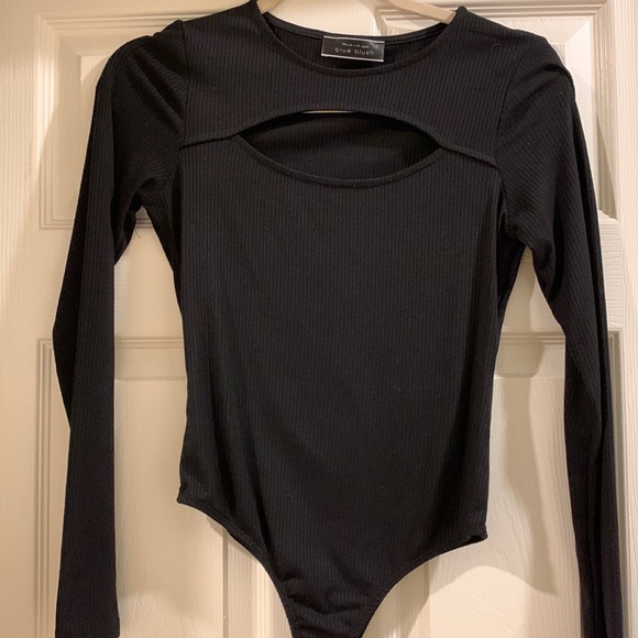 Black Long Sleeve Cut Out Bodysuit - Picture 1 of 2